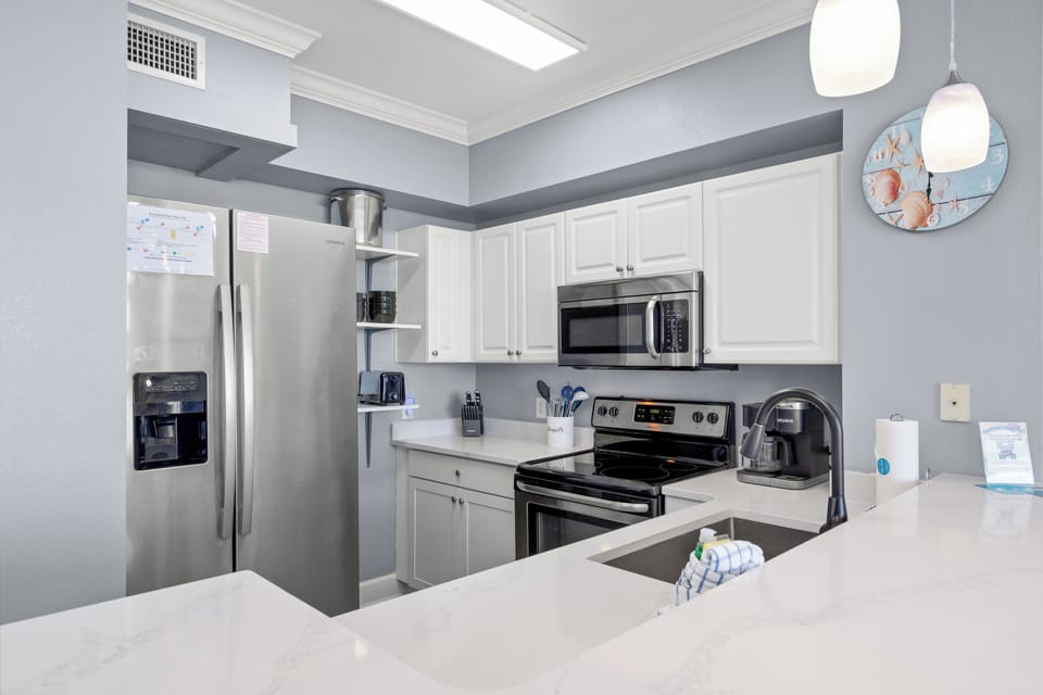 Condo, Multiple Beds, Balcony, Ocean View (Tidewater Beach Resort 1709) | Private kitchen | Fridge, microwave, oven, stovetop