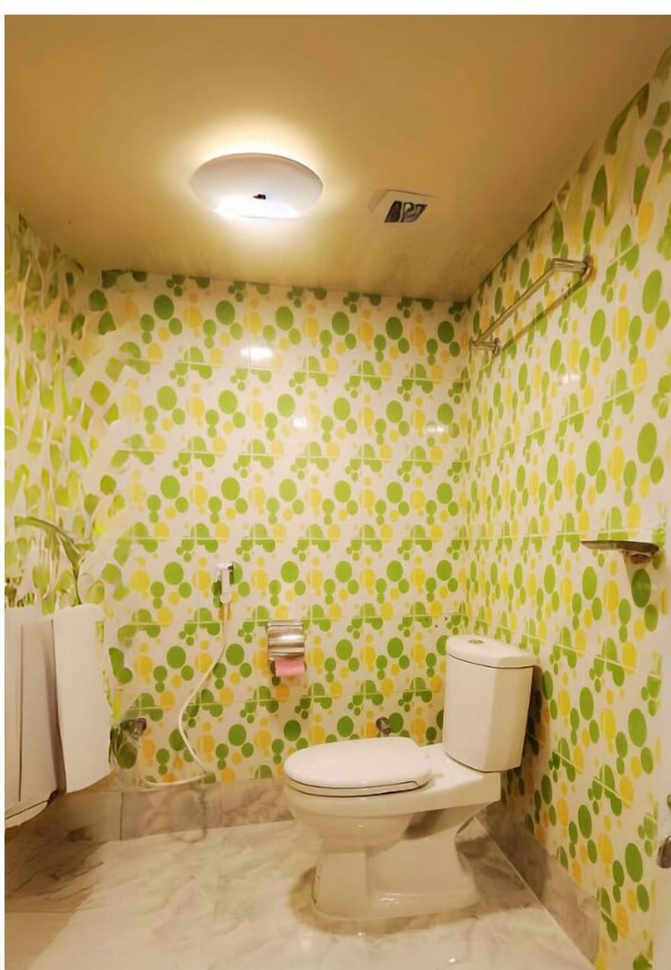 Designer toiletries, hair dryer, slippers, heated floors