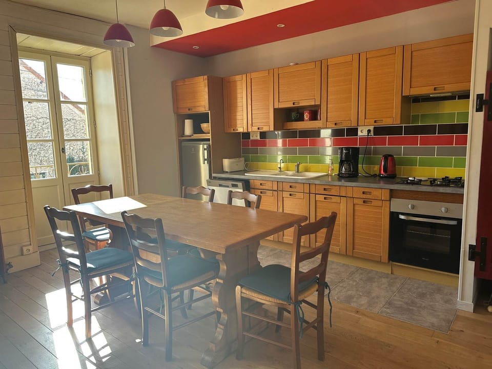 Gite-Etrigny-Cuisine_kitchen