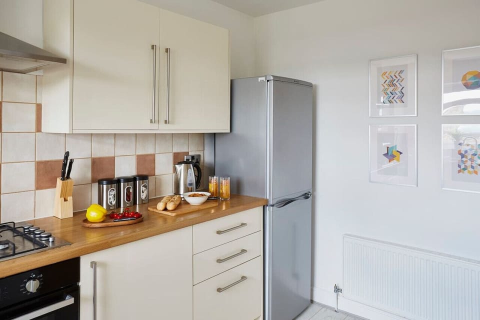 ★ "Great for a family! Sparkling clean with lots of great finishing touches."