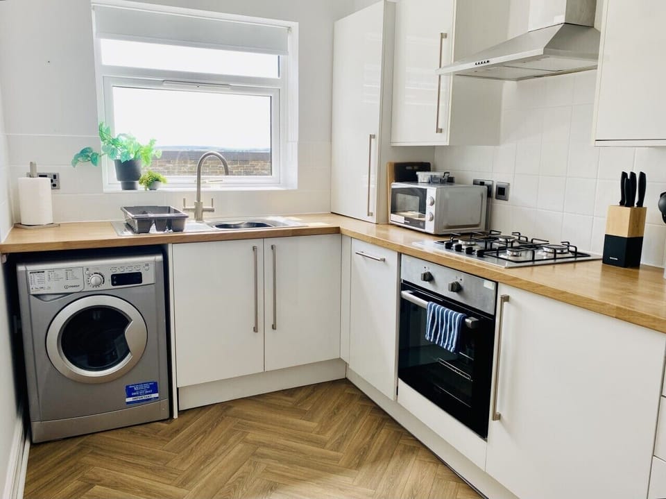 [Kitchen] Fully Equipped