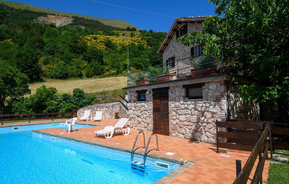 pool