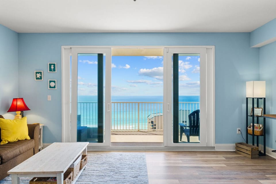 Breathtaking ocean views from the living room with direct access to a private balcony