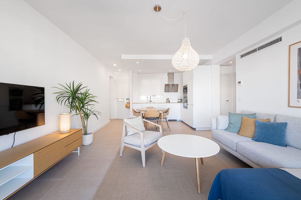 Comfort Apartment, City View | Living area | LCD TV