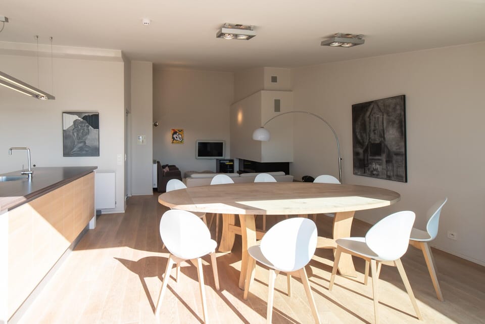 Apartment | Dining