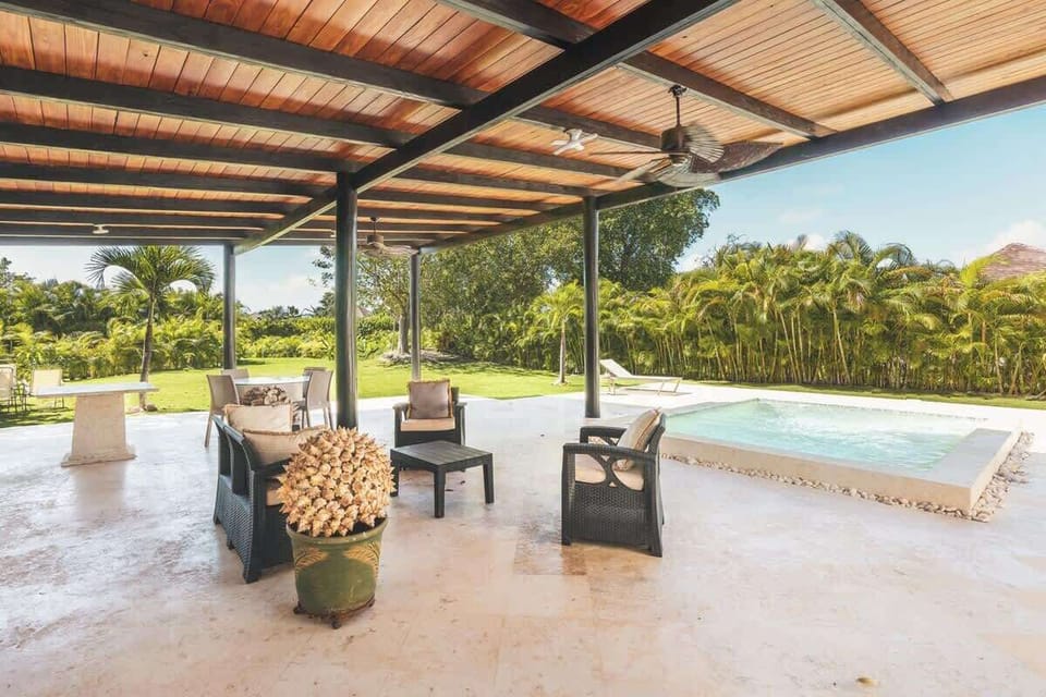 Take a dip in the pool and soak up the sun!