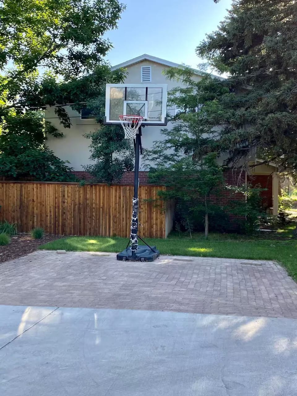 Sport court
