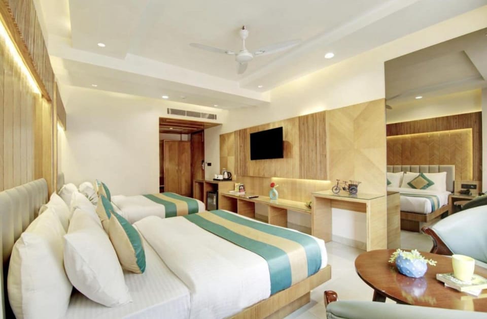 Family Quadruple Room, City View | Egyptian cotton sheets, premium bedding, down comforters