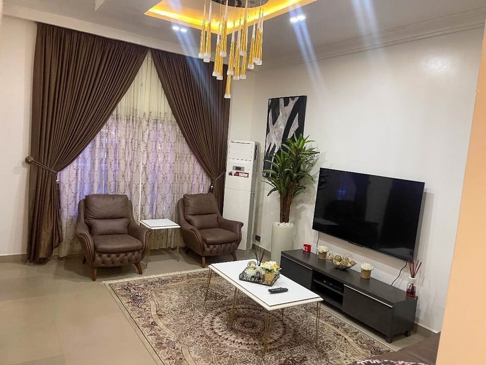 55-inch Smart TV with satellite channels