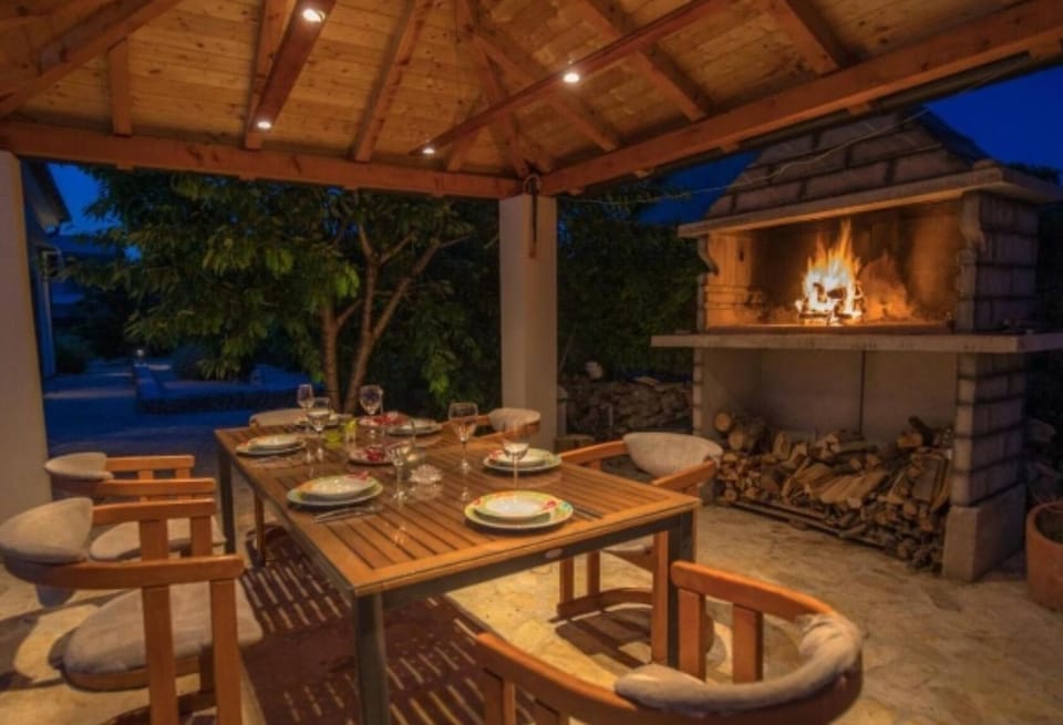 House (Villa P) | Exterior