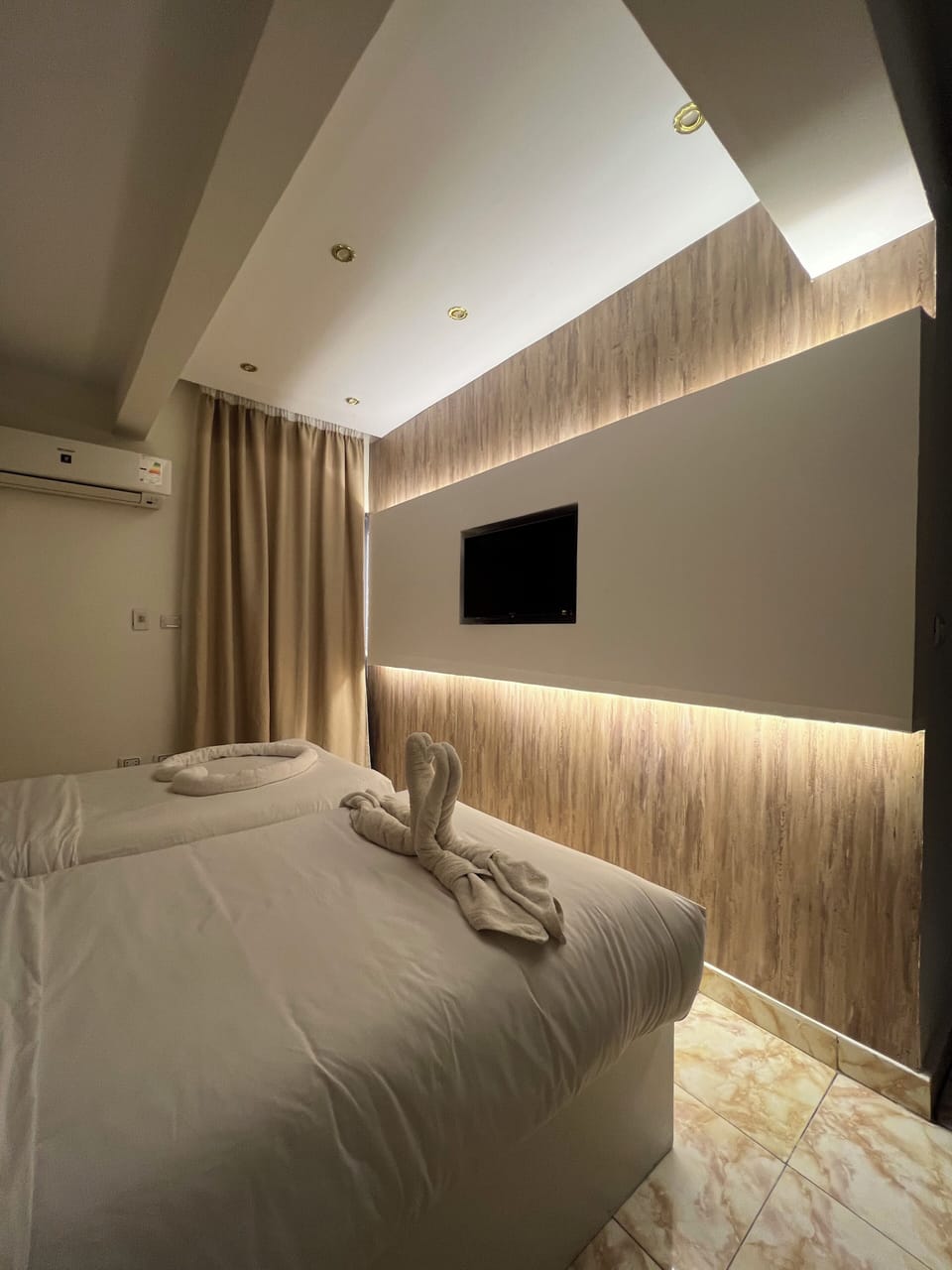Family Quadruple Room, Balcony, Desert View | In-room safe, individually decorated, individually furnished, desk
