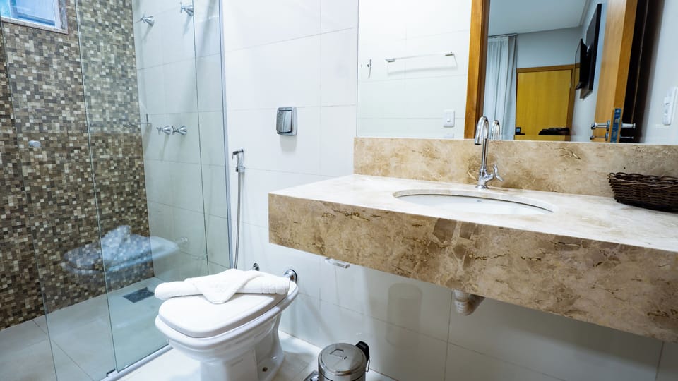 Double Room | Laptop workspace, WiFi (free)