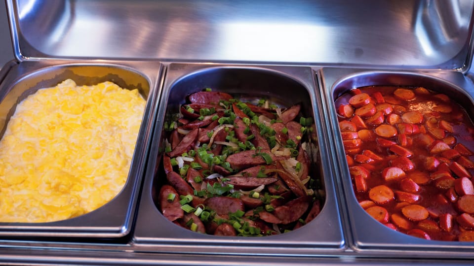 Free daily buffet breakfast