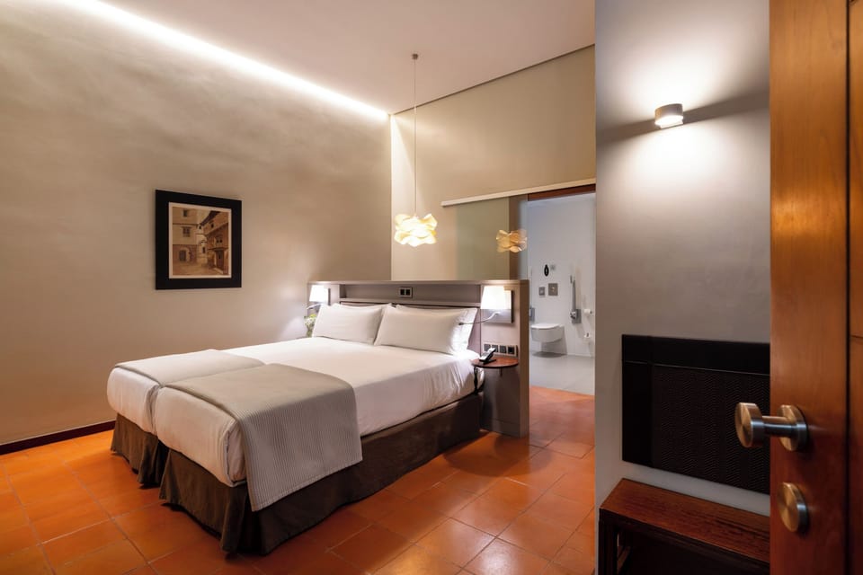 Standard Double Room | Premium bedding, minibar, in-room safe, desk