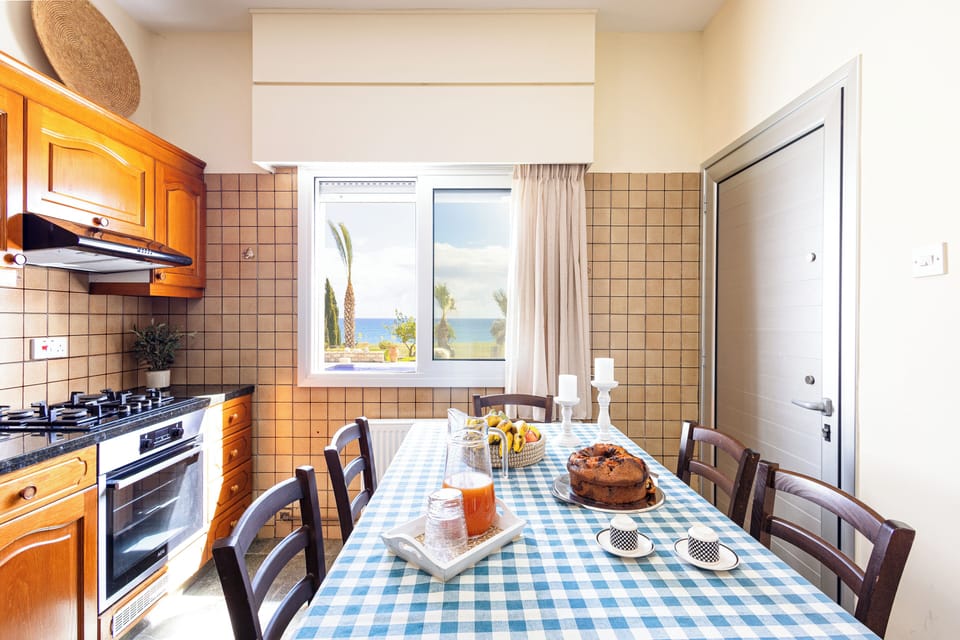Kitchen (1)