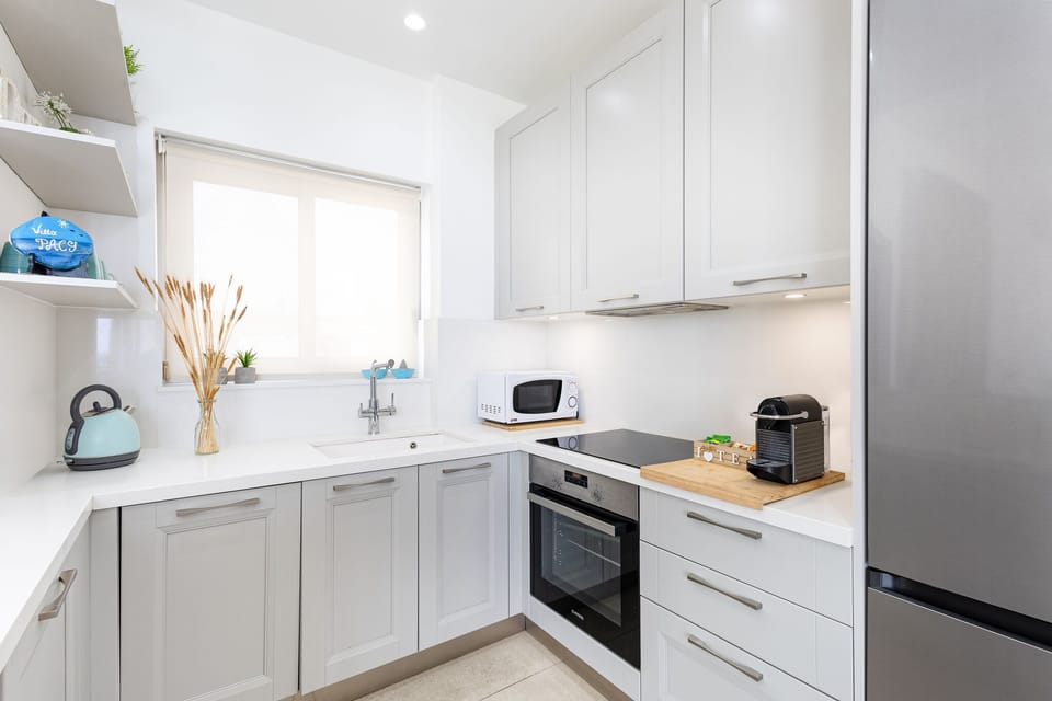 Kitchen (1)