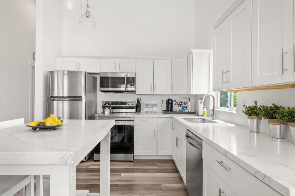 You will love this beautiful kitchen with lots of counter space to make a dinner