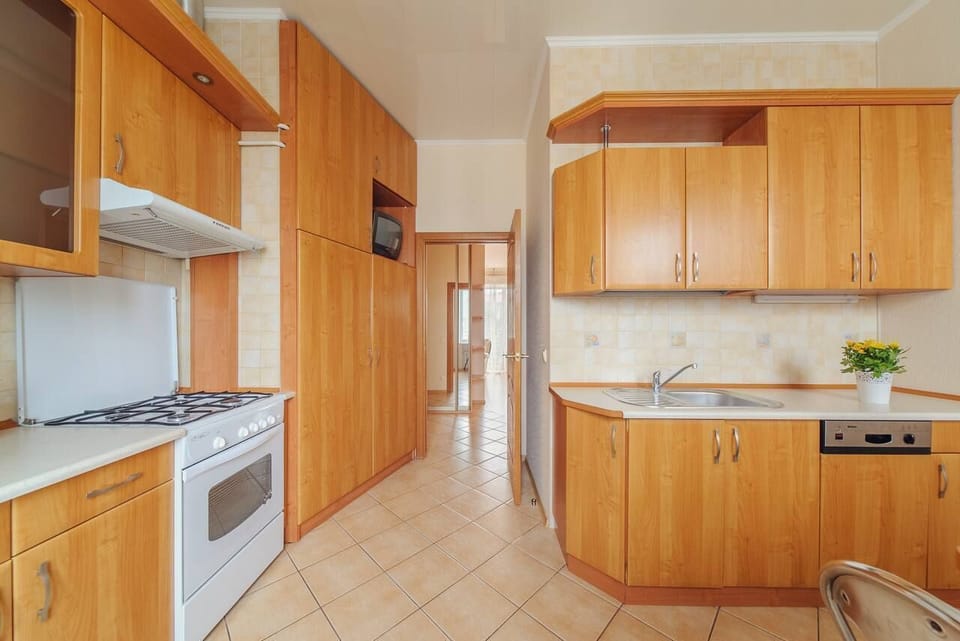 Condo, Balcony, City View | Private kitchen