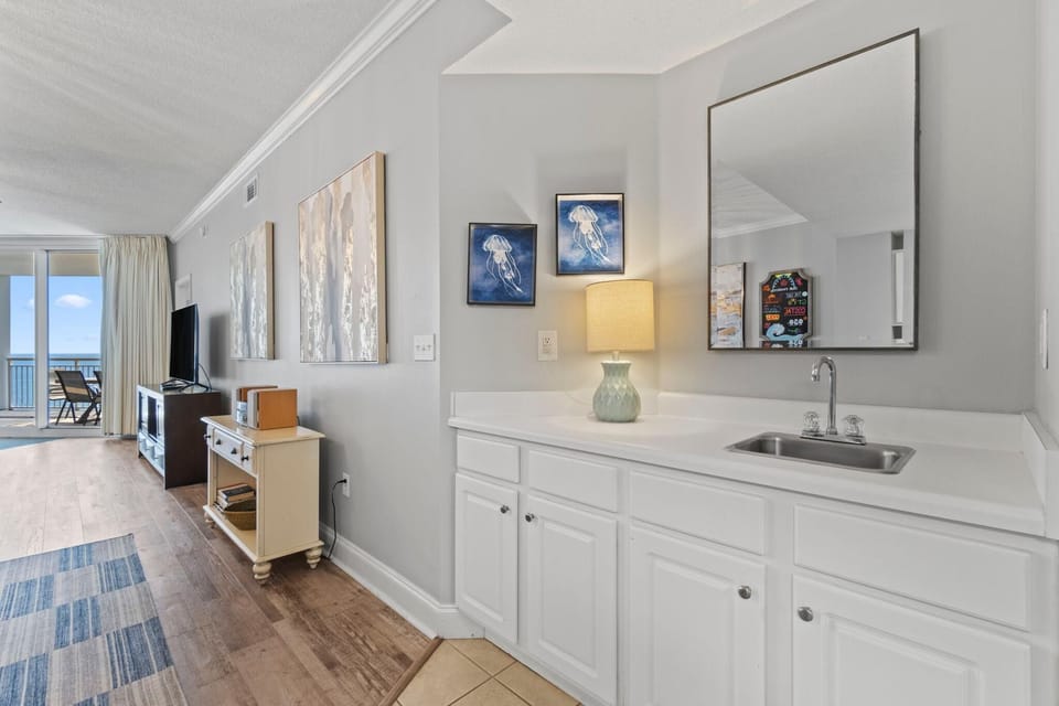 Condo, Multiple Beds (Palacio 705) | Interior