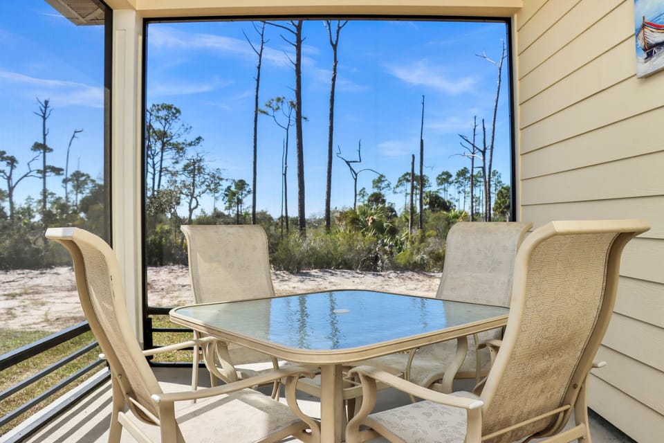 House, Multiple Beds (Floridaze) | Outdoor dining