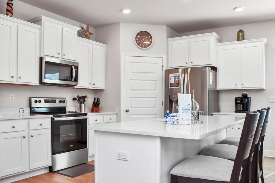 House, Multiple Beds (Floridaze) | Private kitchen | Oven, toaster