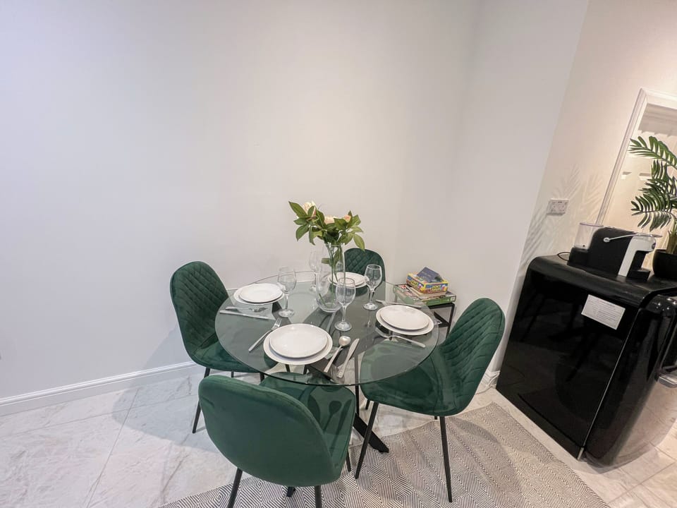 Sleek 1-bed studio flat in Euston, near British Museum