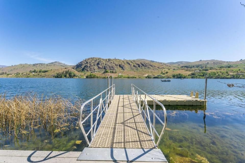 Private Dock for Guest Use