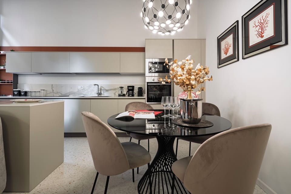 Luxury Apartment | Living area | Flat-screen TV