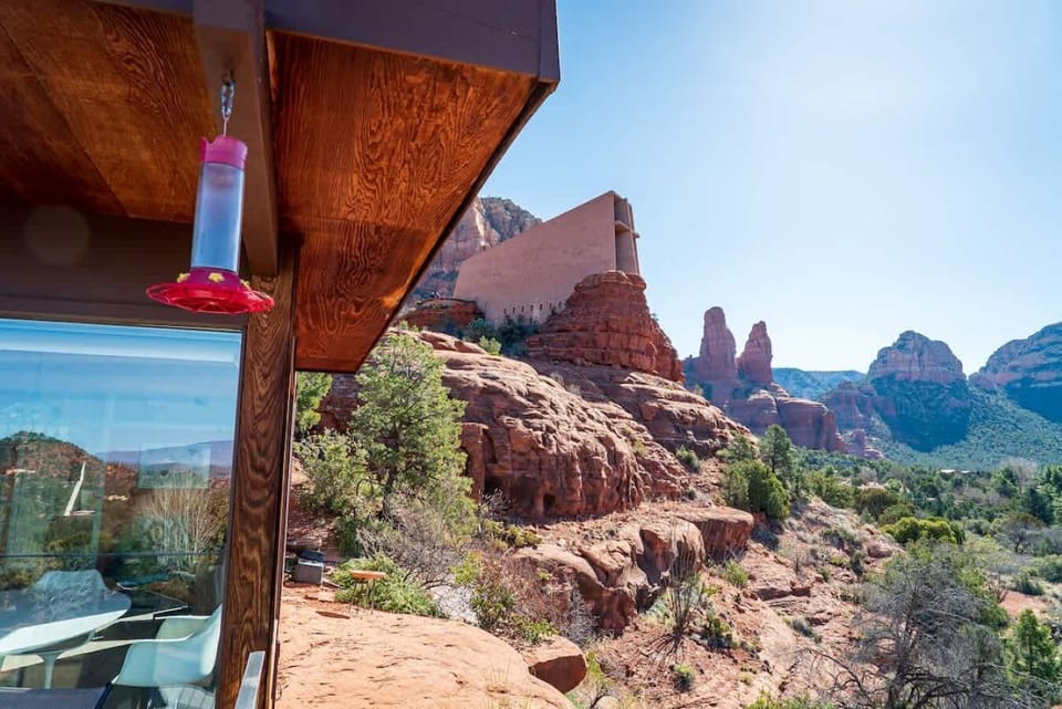 Incredible red rock views surround your Sedona escape.