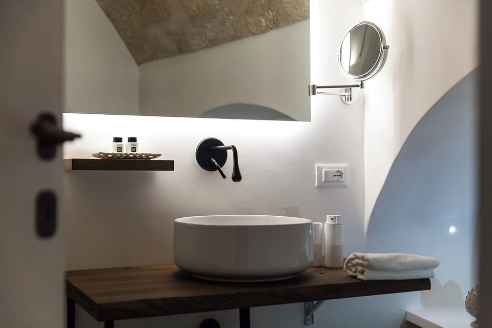 Comfort Room | Bathroom | Shower, hair dryer, slippers, towels
