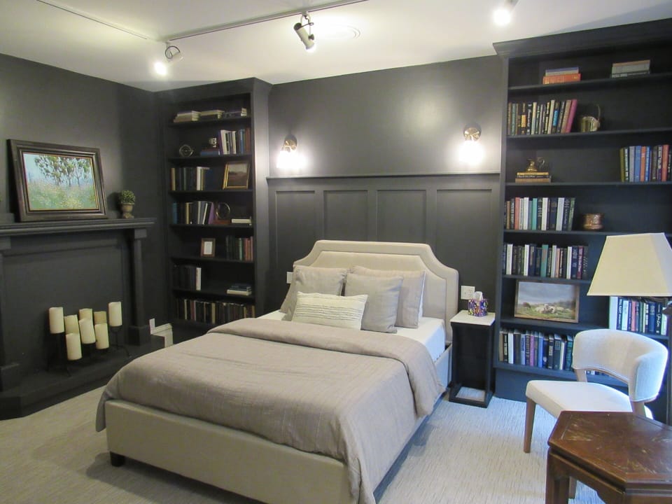 Deluxe Room | Iron/ironing board, WiFi (free)