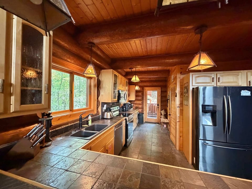Fully functional kitchen!