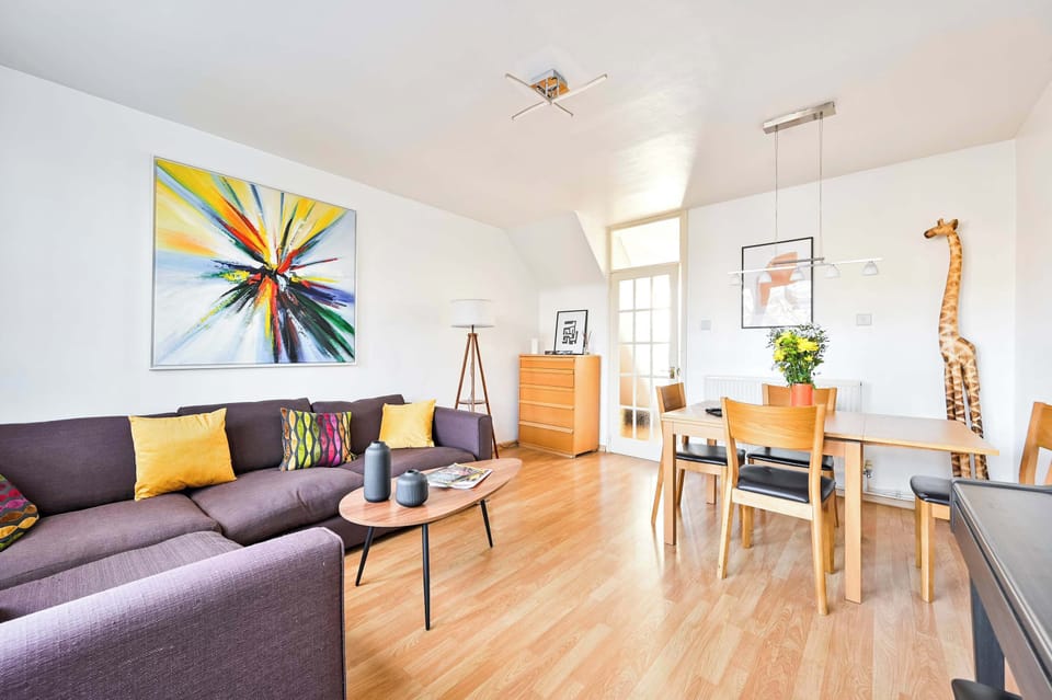 A cozy and spacious retreat with a fun giraffe touch!