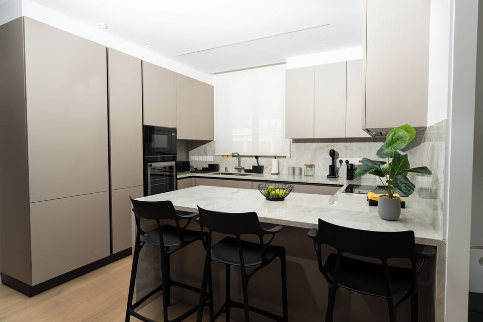 WealthyStays: Parkside Residence (12)