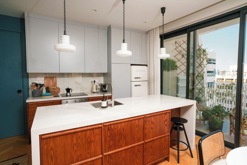 WealthyStays: Nicosia Skyview Penthouse (10)