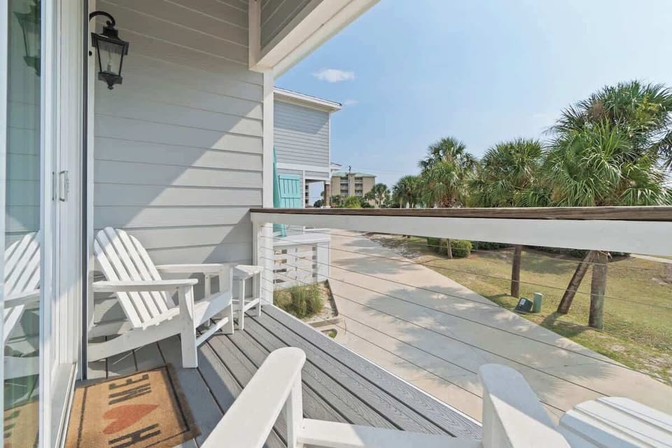 Balcony located off of the main livingroom.