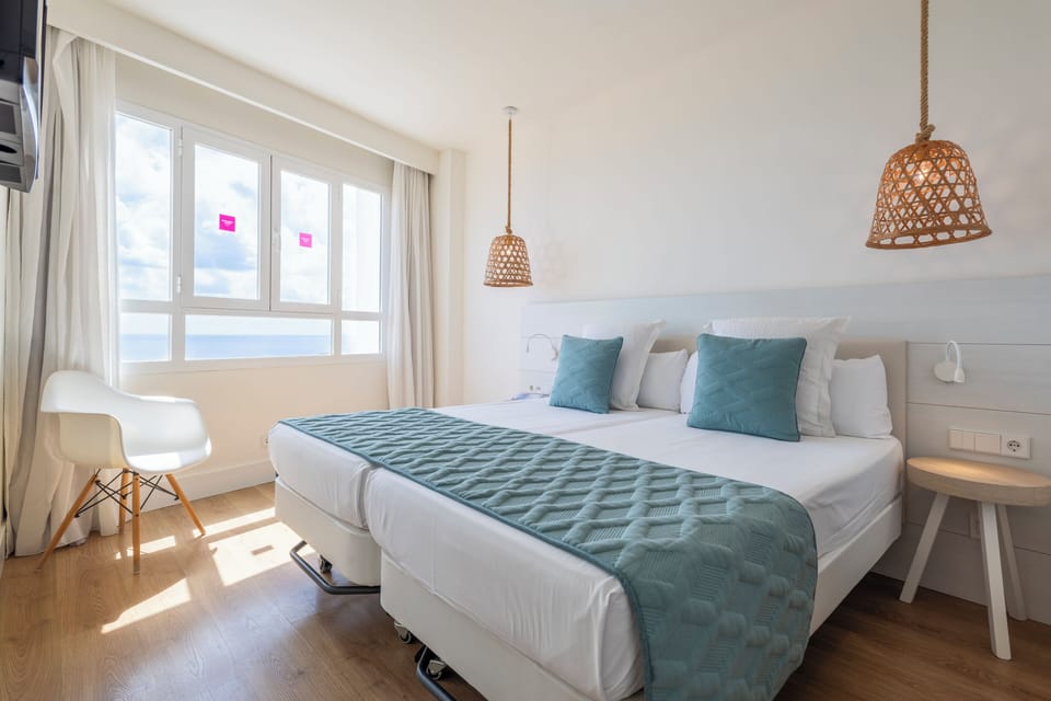 Deluxe Room, Sea View (Quadruple) | Minibar, in-room safe, desk, WiFi (free)