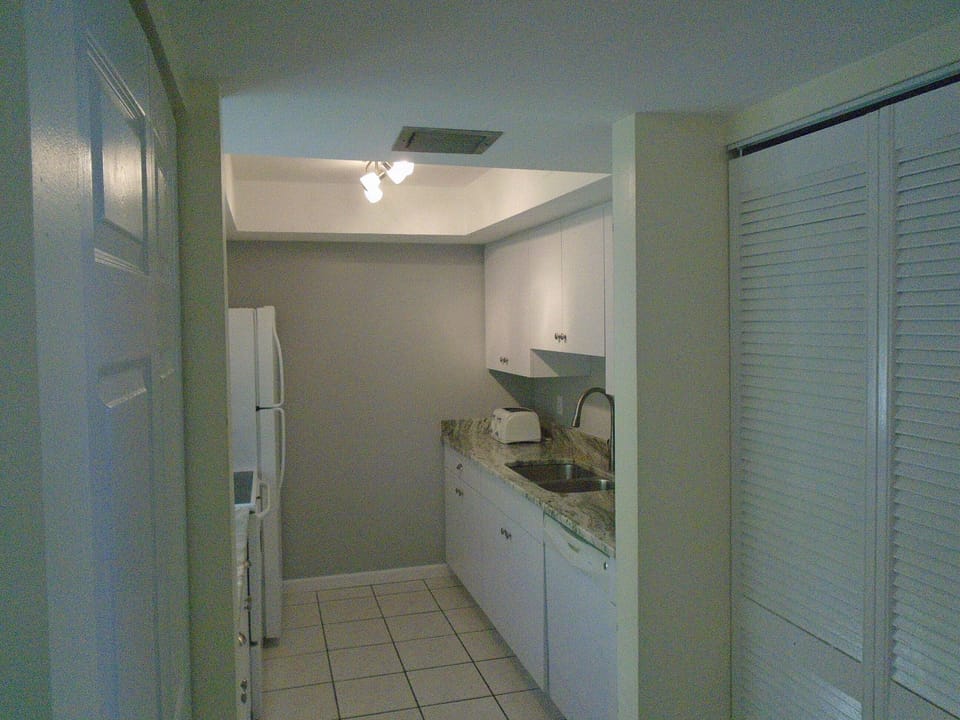 Our fully stocked kitchen is ready for your use.