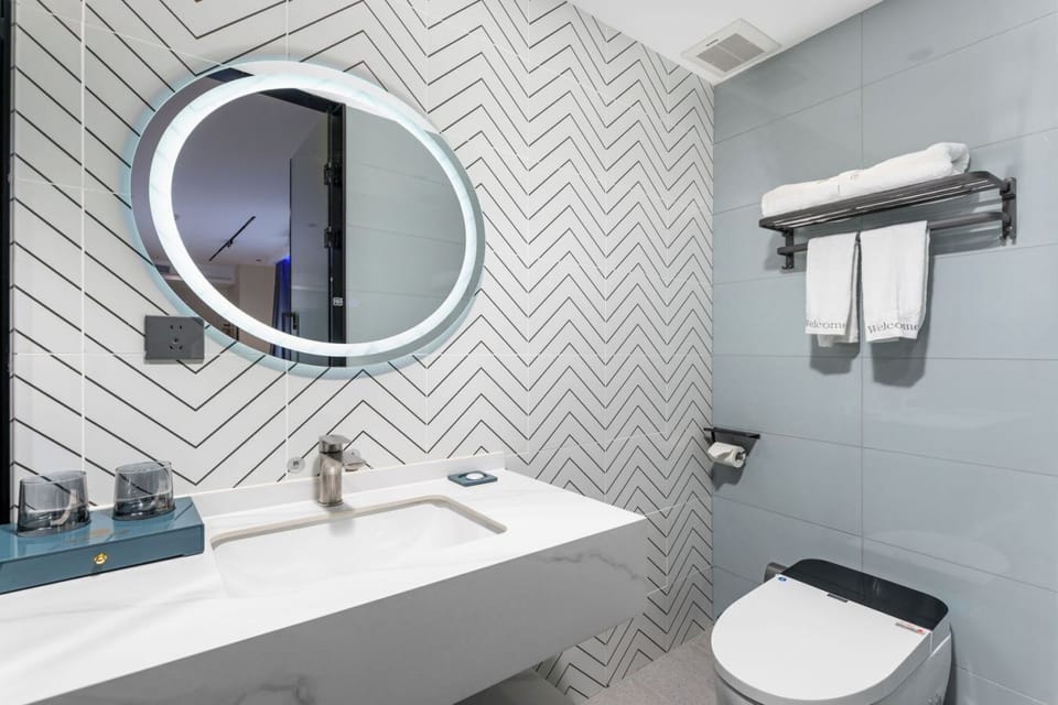Superior Single Room, City View | Blackout drapes, iron/ironing board, free WiFi