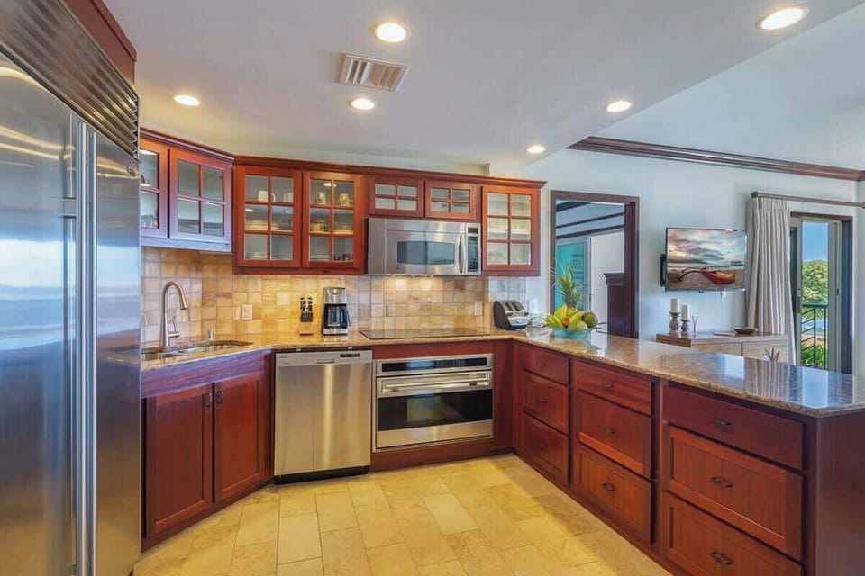 Wolf and Sub-Zero Stainless Kitchen Appliances