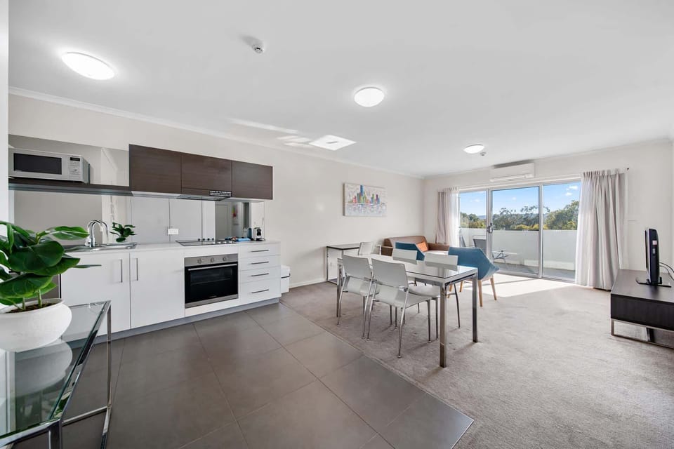 Kitchen/Dining Area/Living Area