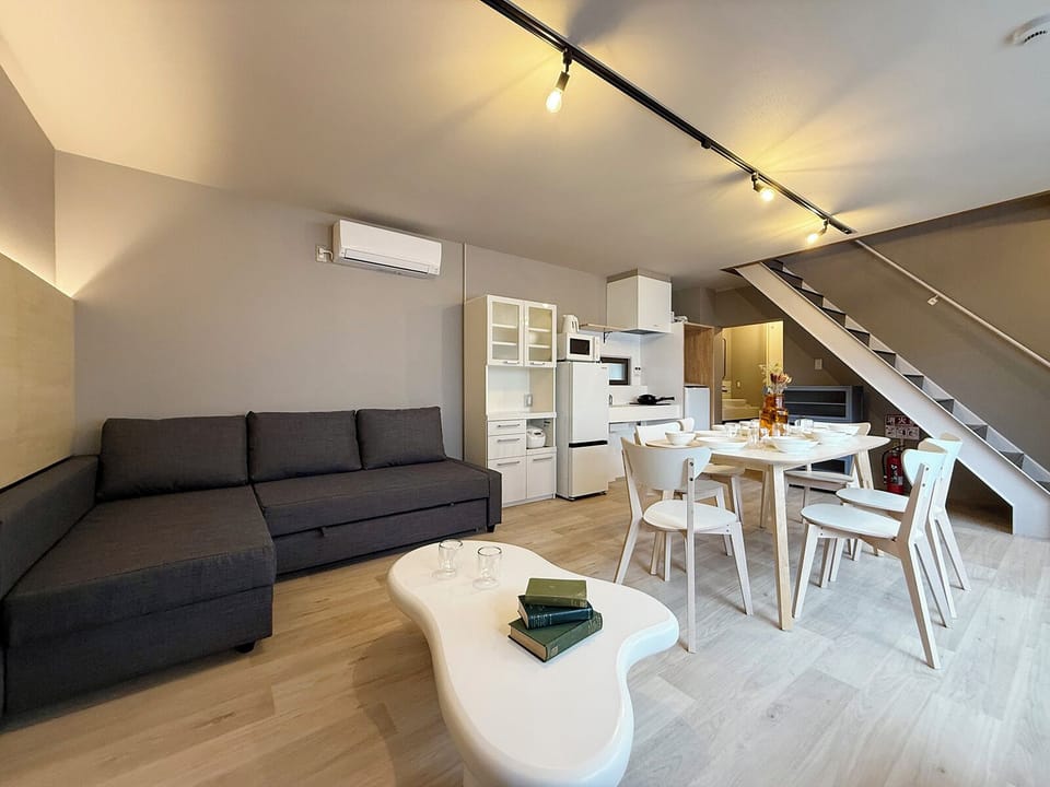 Superior Apartment, Non Smoking | 1 bedroom, iron/ironing board, WiFi (free)