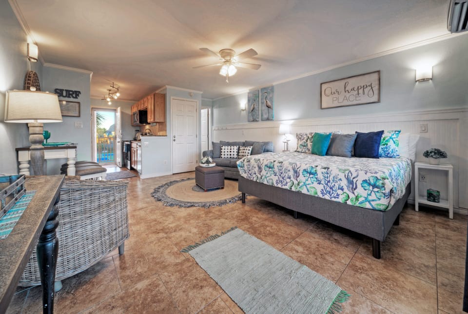 King-size bed and a multi-functional comfort sleeping sofa. (Seaside Blessing)
