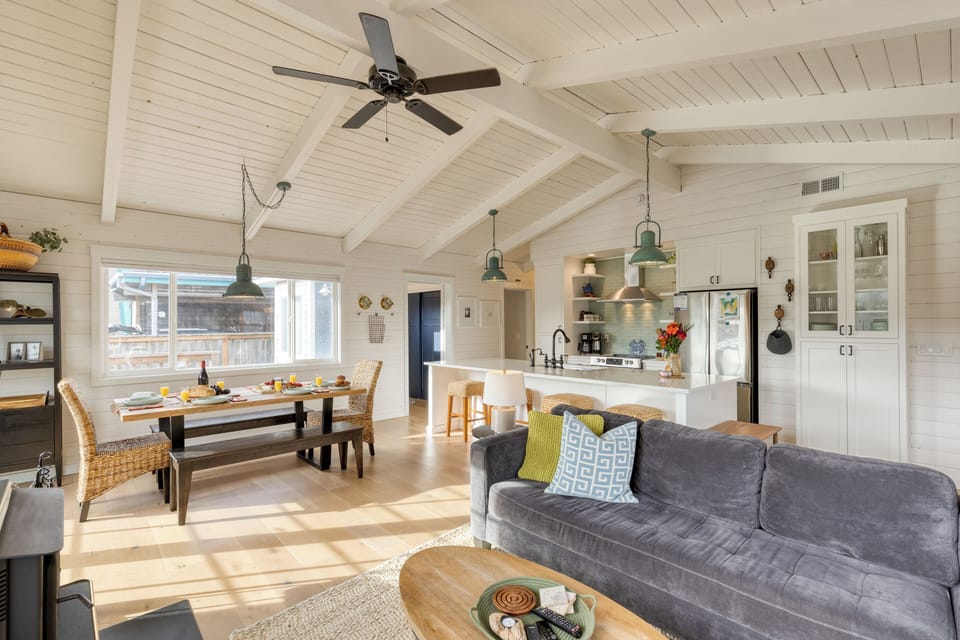 Living area and dining area.