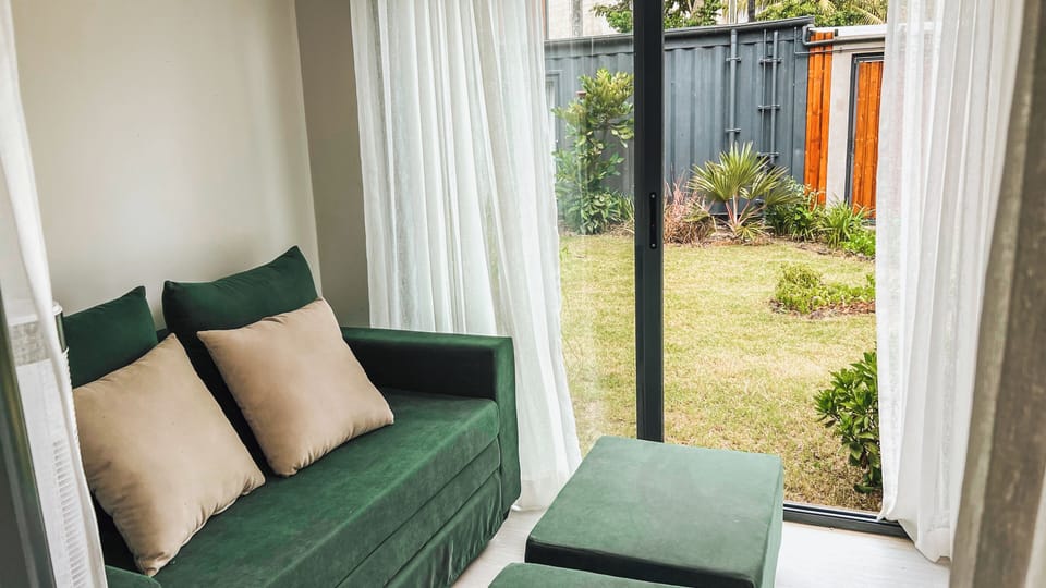 Design Suite | In-room safe, blackout drapes, soundproofing