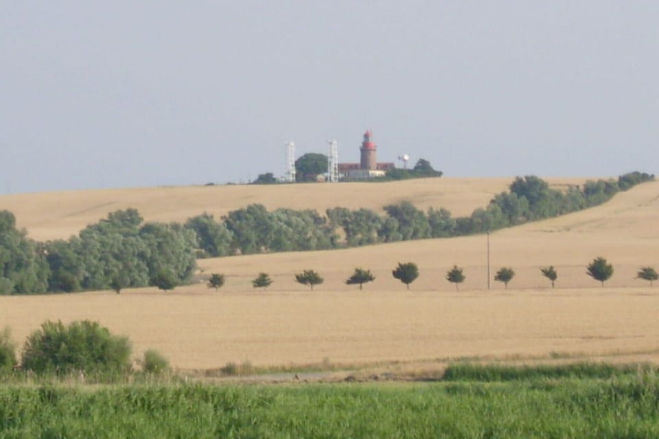 Surroundings [summer] (1-5 km)