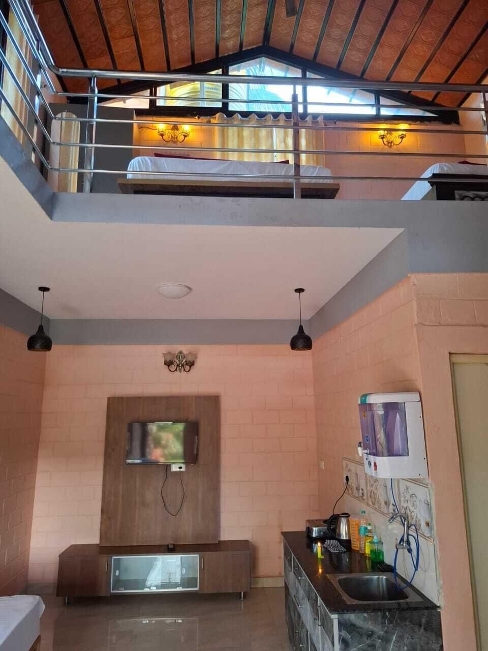 Luxury Room, Balcony | Desk, free WiFi