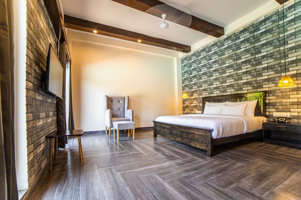 Deluxe Double Room | Free WiFi