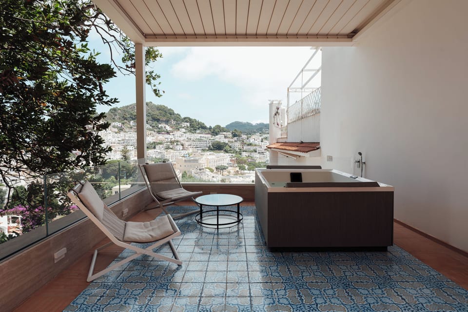 Deluxe Villa, City View | Terrace/patio