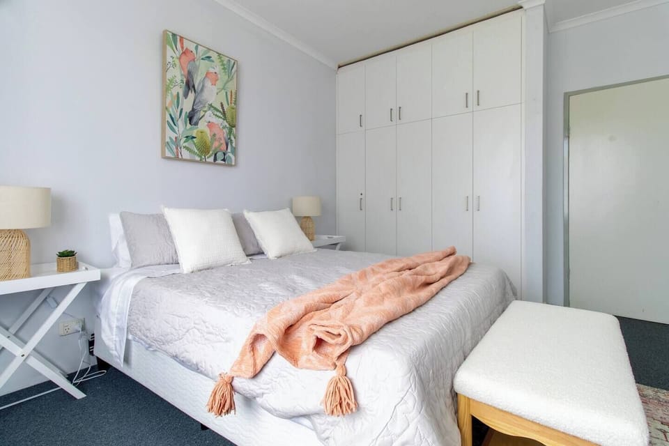 Queen bed